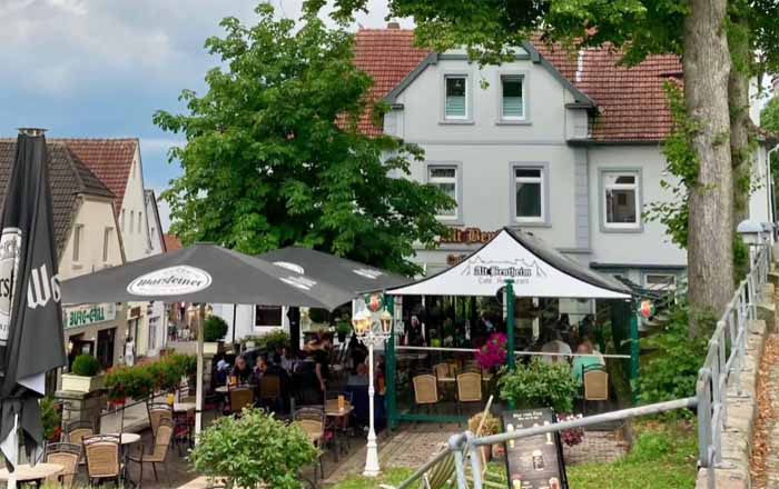 In het centrum van Bad Bentheim zijn de nodige cafés