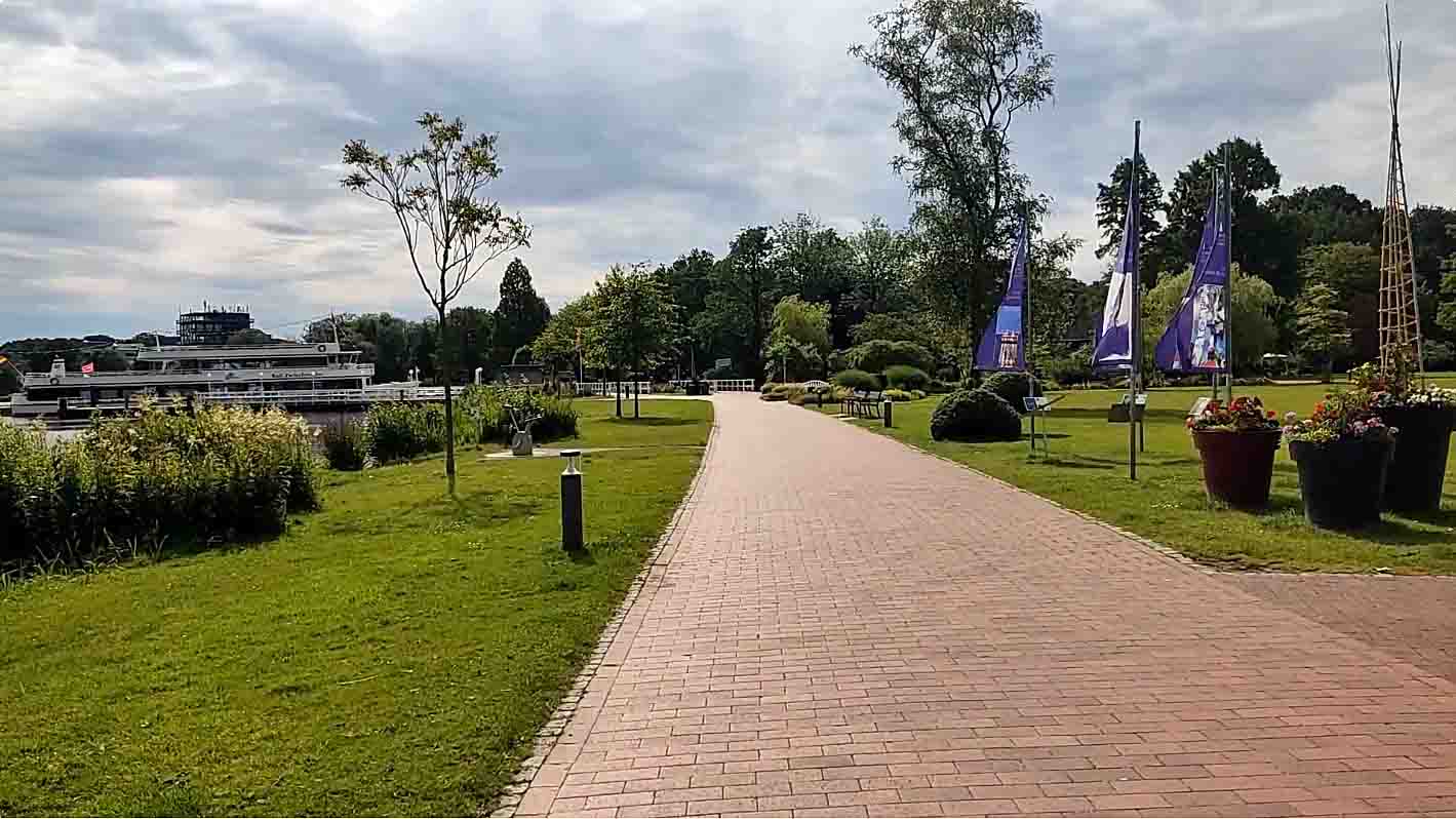 Promenade langs het Zwischenahner Meer in Bad Zwischenahn