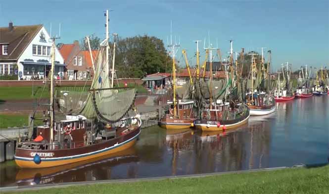 Greetsiel haven