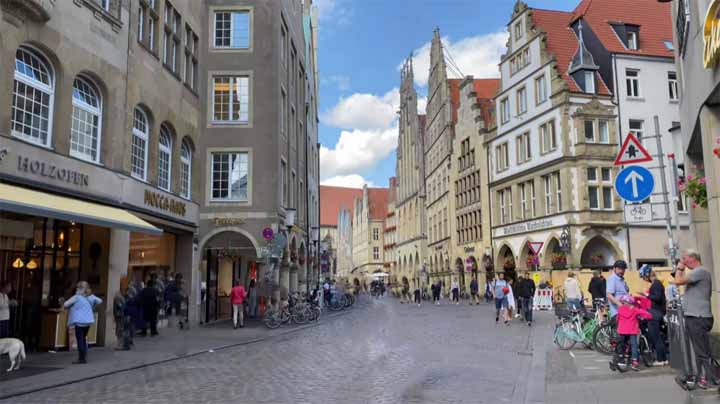 Münster heeft een fraaie binnenstad 