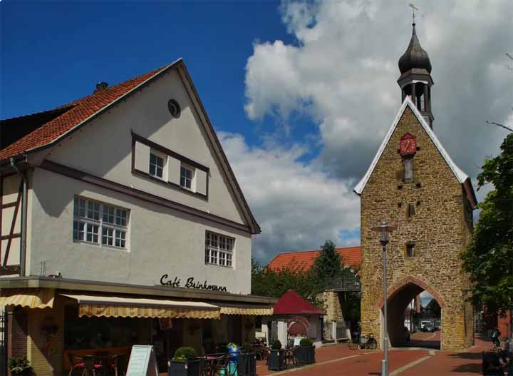 Een ritje op een draisine, tussen het oude station Ocholt en Westerstede
